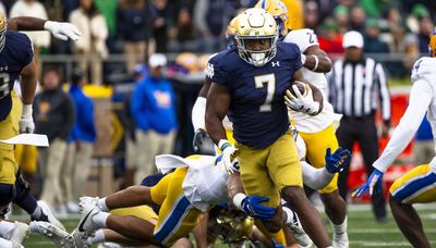 No. 14 Notre Dame routs Pittsburgh behind Xavier Watts, Audric Estime