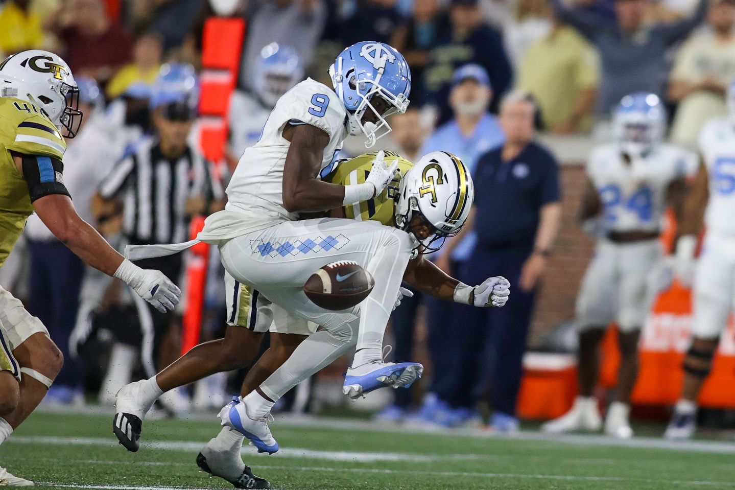 North Carolina WR Tez Walker hospitalized after big hit