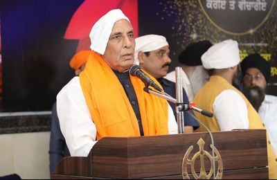 "Ram Janmabhoomi Andolan was started by Sikhs": Defence Minister Rajnath Singh