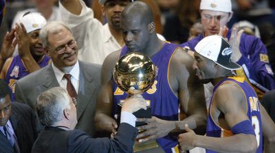 Shaquille O’Neal Disputes Listed Weight in Lakers’ 2002 Championship Season ?