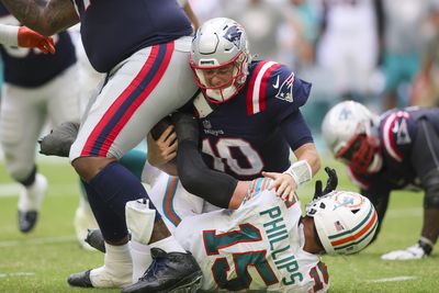Instant analysis: Patriots get crushed by Dolphins in 31-17 loss