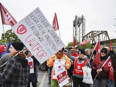 Canadian workers reach deal to end strike that shut down Great Lakes shipping artery