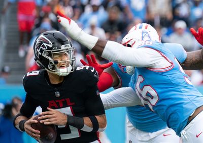 Studs and Duds from Falcons’ Week 8 loss to Titans
