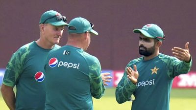 ODI World Cup: Pakistan desperate in must-win clash against Bangladesh as semifinal hopes dwindle