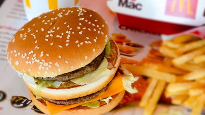 McDonald's Struggles To Extend Rebound After Q3 Sales Surprise
