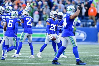Watch: Seahawks players celebrate following big win vs. Browns