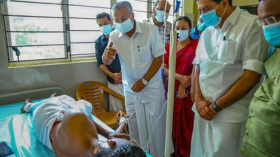 Pinarayi Vijayan visits those injured in Kalamassery blast