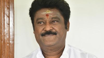 Tiger claw row: High Court stays proceedings against Jaggesh