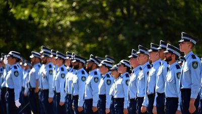 Pay for trainee NSW cops to fight off interstate offers