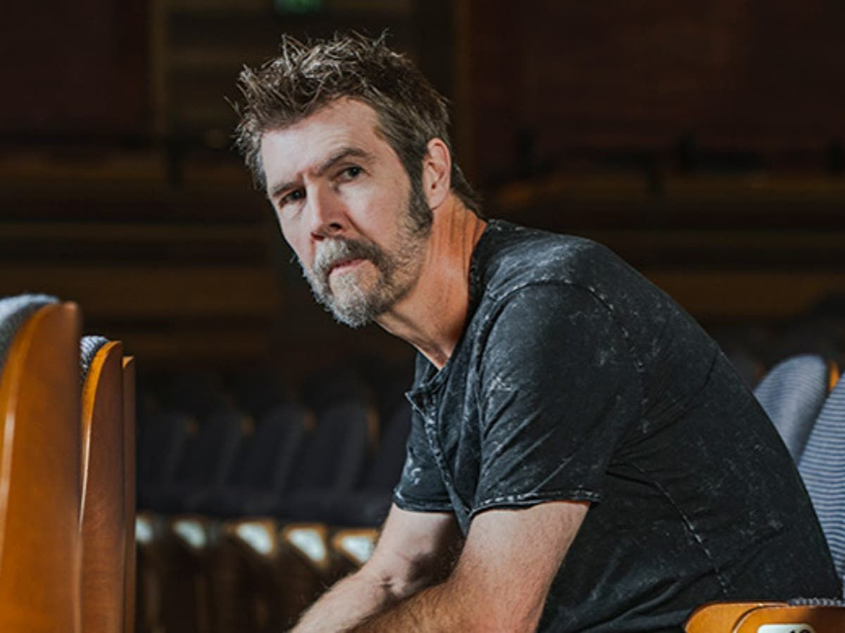 Rhod Gilbert: A Pain in the Neck review – Comedian is…