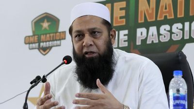 Inzamam steps down as Pakistan chief selector mid-World Cup
