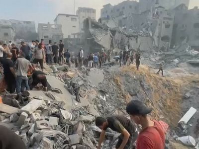 Israeli military hits Gaza's largest refugee camp