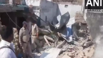 Madhya Pradesh: 3 killed, 10 injured after explosion at illegal firecracker manufacturing unit in Damoh