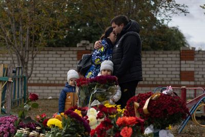 A UN report urges Russia to investigate an attack on a Ukrainian village that killed 59 civilians