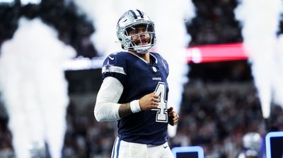 Cowboys’ OC Gives Over-the-Top Praise for Dak Prescott, Compares QB to Drew Brees