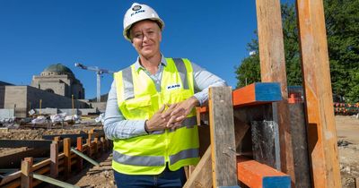 'You're not giving them a go': Call to give female tradies a go