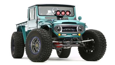 This Wild Toyota Land Cruiser Has A NASCAR Engine, Five Wheels, And A Tank Tread