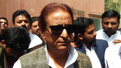 U.P. to repossess land leased to SP leader Azam Khan’s Trust