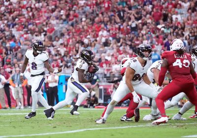 Ravens DL Michael Pierce shares thoughts on Week 8 performance of RB Gus Edwards