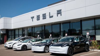 Bearish Tesla Analyst Warns Of Potential Mass Exodus By Big Institutional Investors: ‘It’s Poor Results…That Are Getting Worse’