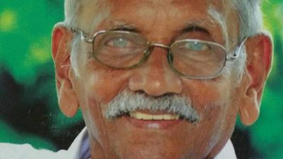 Ezhuthachan Puraskaram for Malayalam writer S.K. Vasanthan