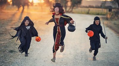 Go for a run today to earn this super spooky Garmin badge