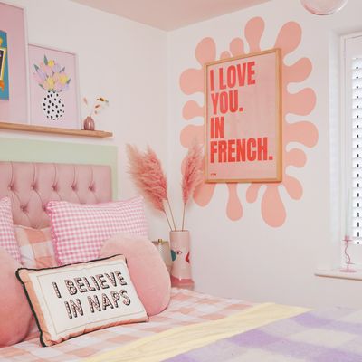 24 teenage girl bedroom ideas that will help her express her personality and style