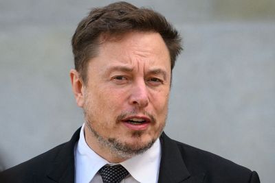 Elon Musk reignites Mark Zuckerberg fight feud: ‘A duel under any circumstances’
