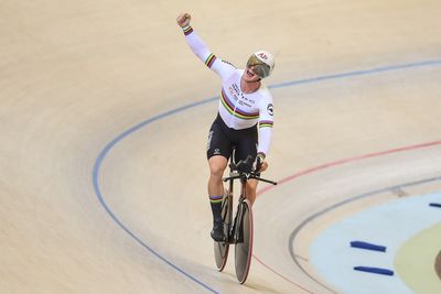 Jeffrey Hoogland smashes one-kilometre time trial world record
