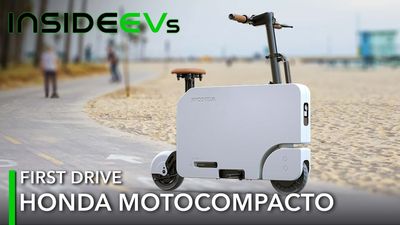 The Honda Motocompacto Scooter Is Joy In A Briefcase