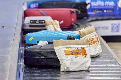 Post-Vacation Bliss Fades In 4.5 Days, Chores And Cooking Kill The Glow