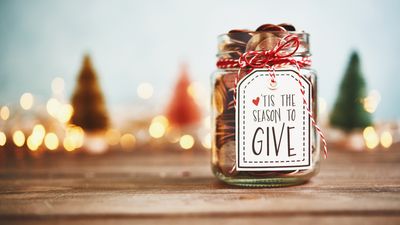 Giving to Charity This Holiday Season? Eight Tips for Doing It the Right Way