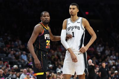 NBA fans roasted Kevin Durant for his lackluster defense during Spurs’ comeback win