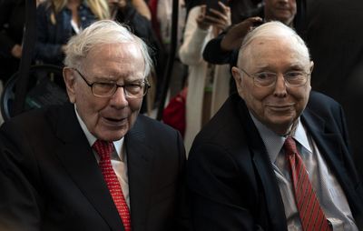 Warren Buffett's trusted lieutenant Charlie Munger ecstatic over $6 billion investment in Japan: ‘Like having God just opening a chest and just pouring money into it'