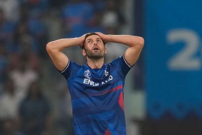 Mark Wood insists contract talks were not distraction for England at World Cup