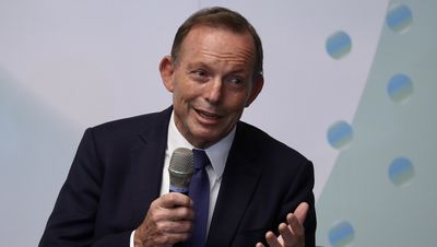 Abbott makes heavy weather on climate