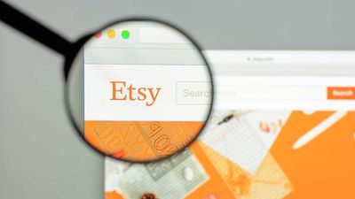 Etsy Earnings Top Estimates, Company Warns Of 'Challenging Environment'