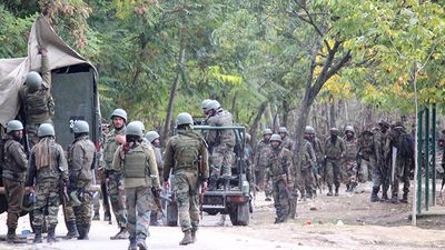 4 militant ‘associates’ held, houses sheltering militants ‘attached’ in Kashmir