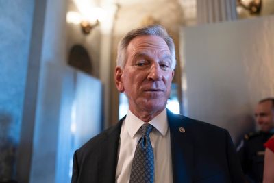 Republican senators push back on Tuberville’s military blockade on Senate floor