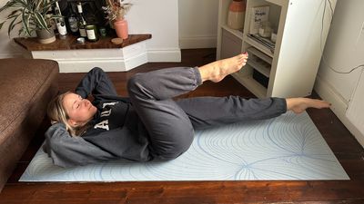 I tried this bodyweight workout and it helped me activate deep core muscles