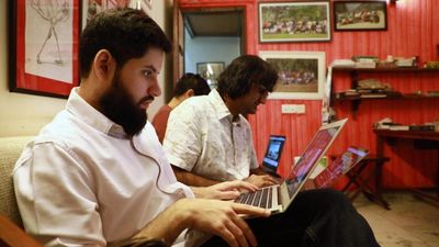 Journalists face increasing threats as India's press freedom declines