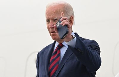 What Biden’s AI executive order means for HR leaders