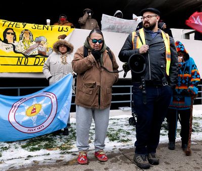 Format of public comment meetings for Dakota Access oil pipeline upsets opponents
