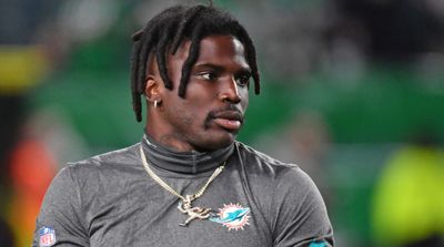 Tyreek Hill Makes MVP Pitch for Dolphins Teammate ‘Who Is Better Than Me’