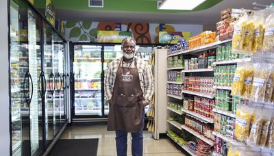 Food deserts plague Chicago neighborhoods. Could the city run its own grocery stores to fill in the gaps?