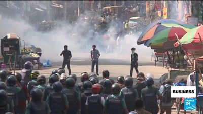 Bangladesh garment workers continue calls for better wages as some factories ransacked