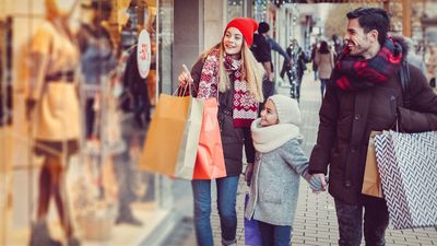 Americans will spend a staggering amount on holiday gifts this year despite struggling economy