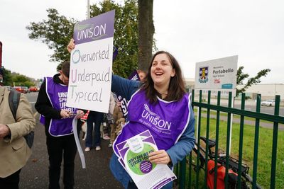Unison urged to ‘stand down’ strikes as council chiefs fund more cash for pay