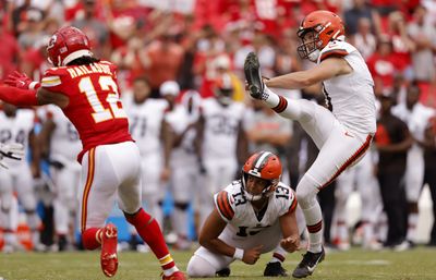 Giants sign kicker Cade York off Titans’ practice squad