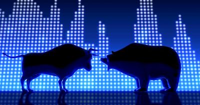 SPY vs. PAPR: Bullish or Bearish?